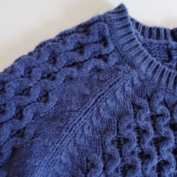 Nylon 76 sweater size xs - Picture 2 of 7